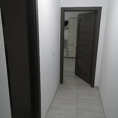 Apartament *